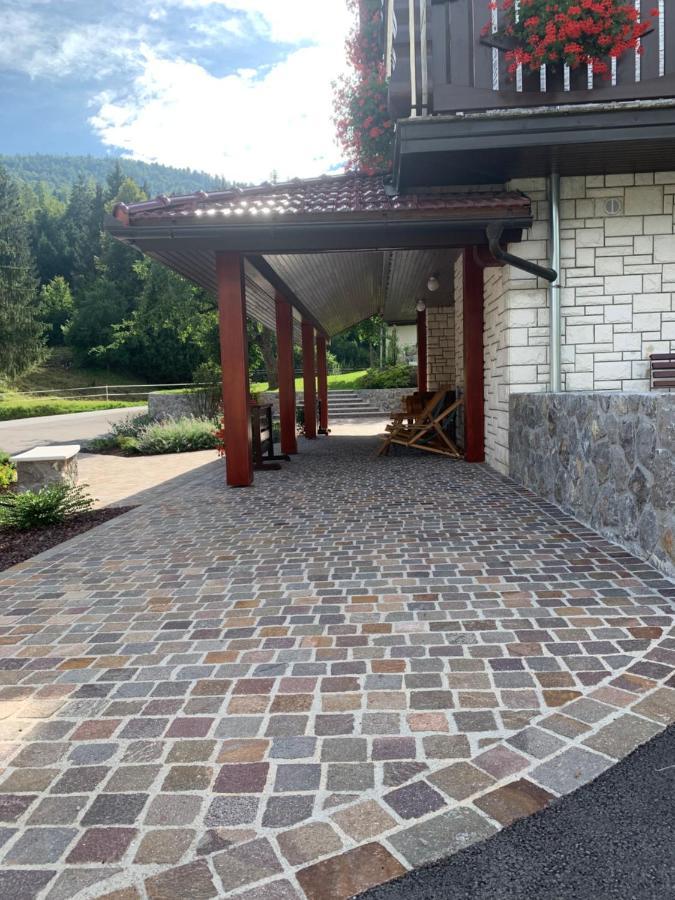Zigon Bed & Breakfast Logatec Extérieur photo